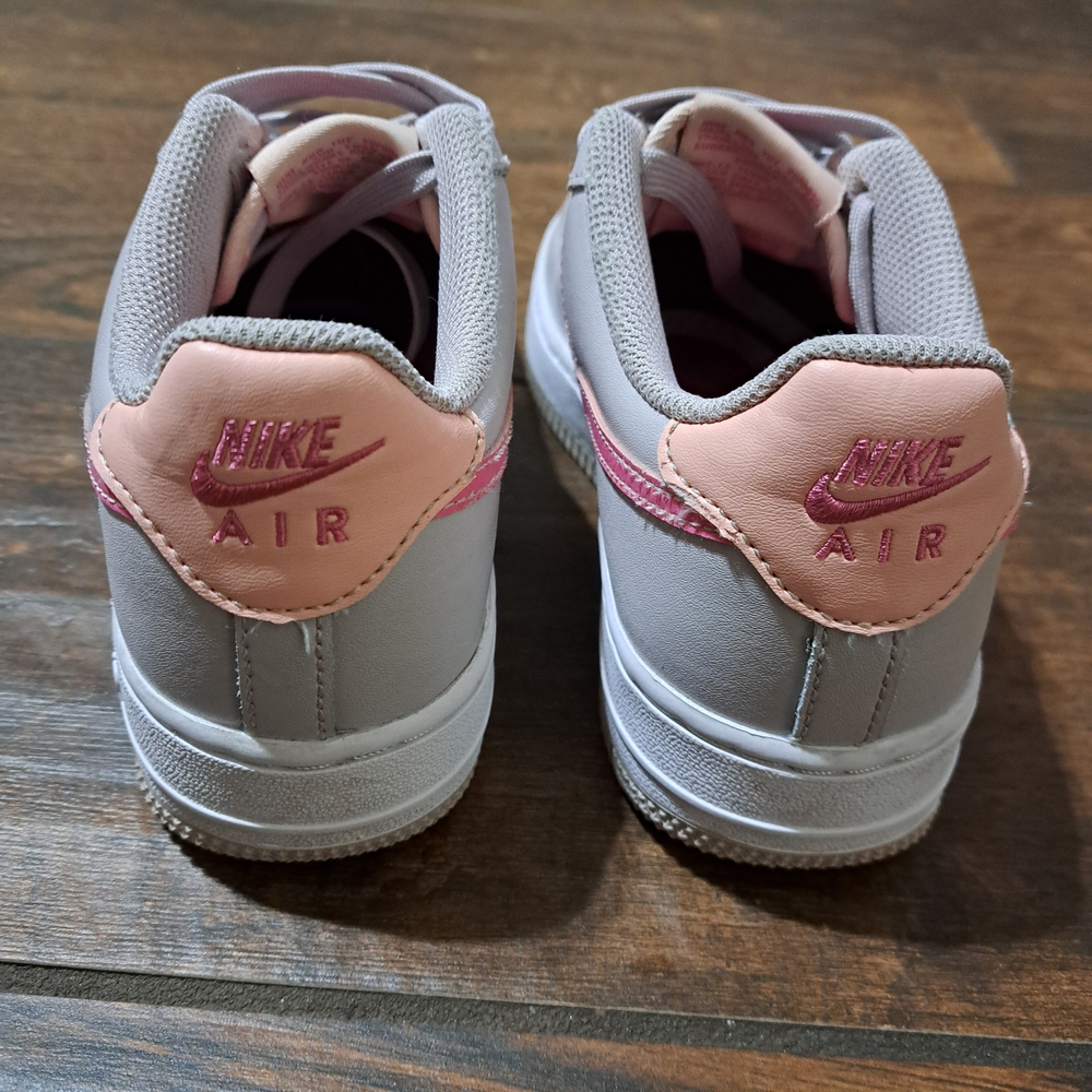 Nike Kids Shoes - Pink and Gray